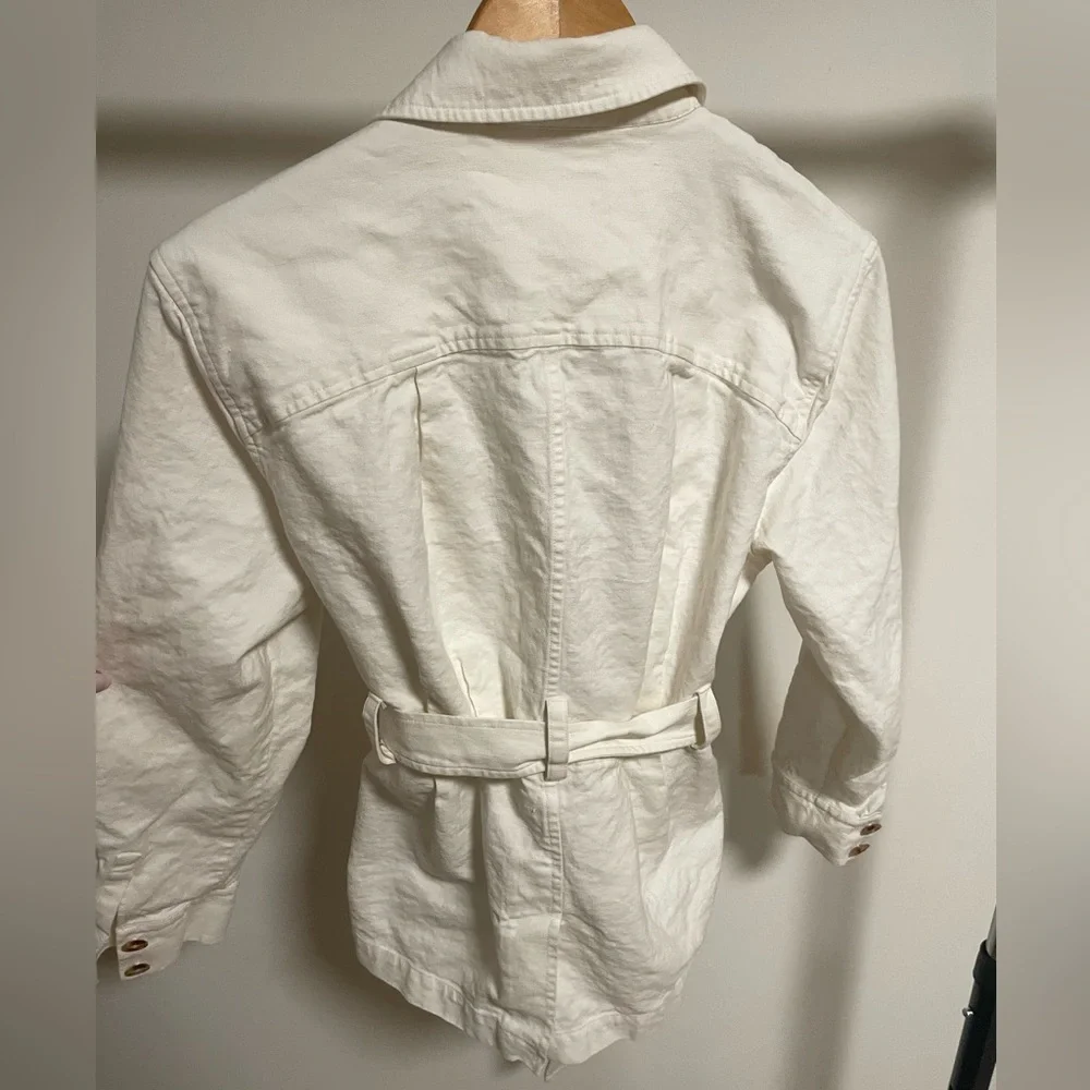 Frame top - Picture 2 of 3